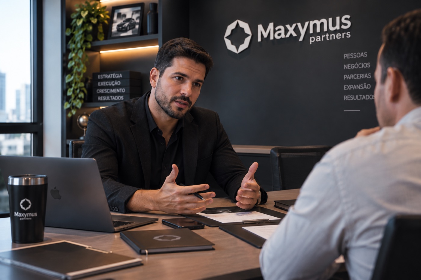 Reunião do time comercial Maxymus com a liderança de uma franqueadora